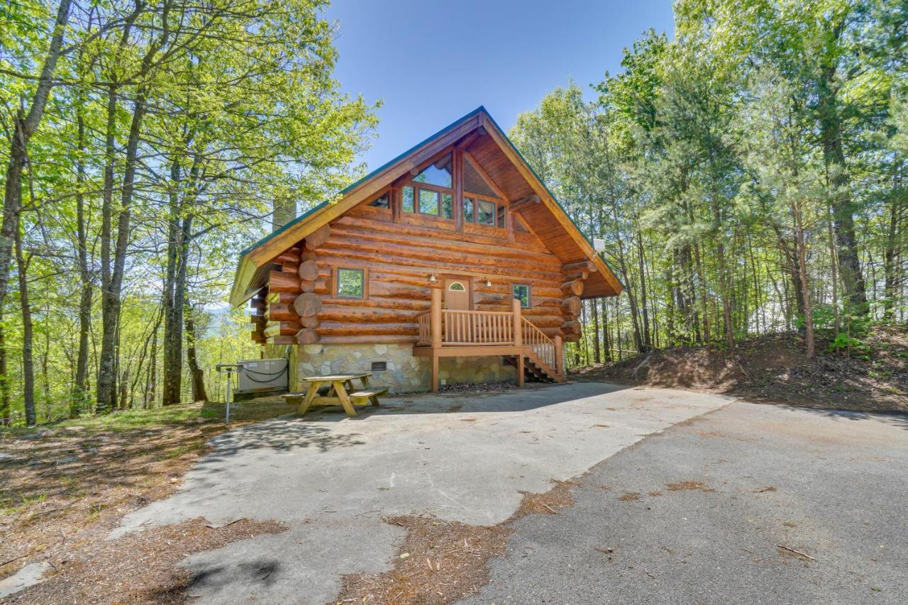 Smoky Mountain Vacation Rental Cabin With Hot Tub! Gatlinburg Dış mekan fotoğraf