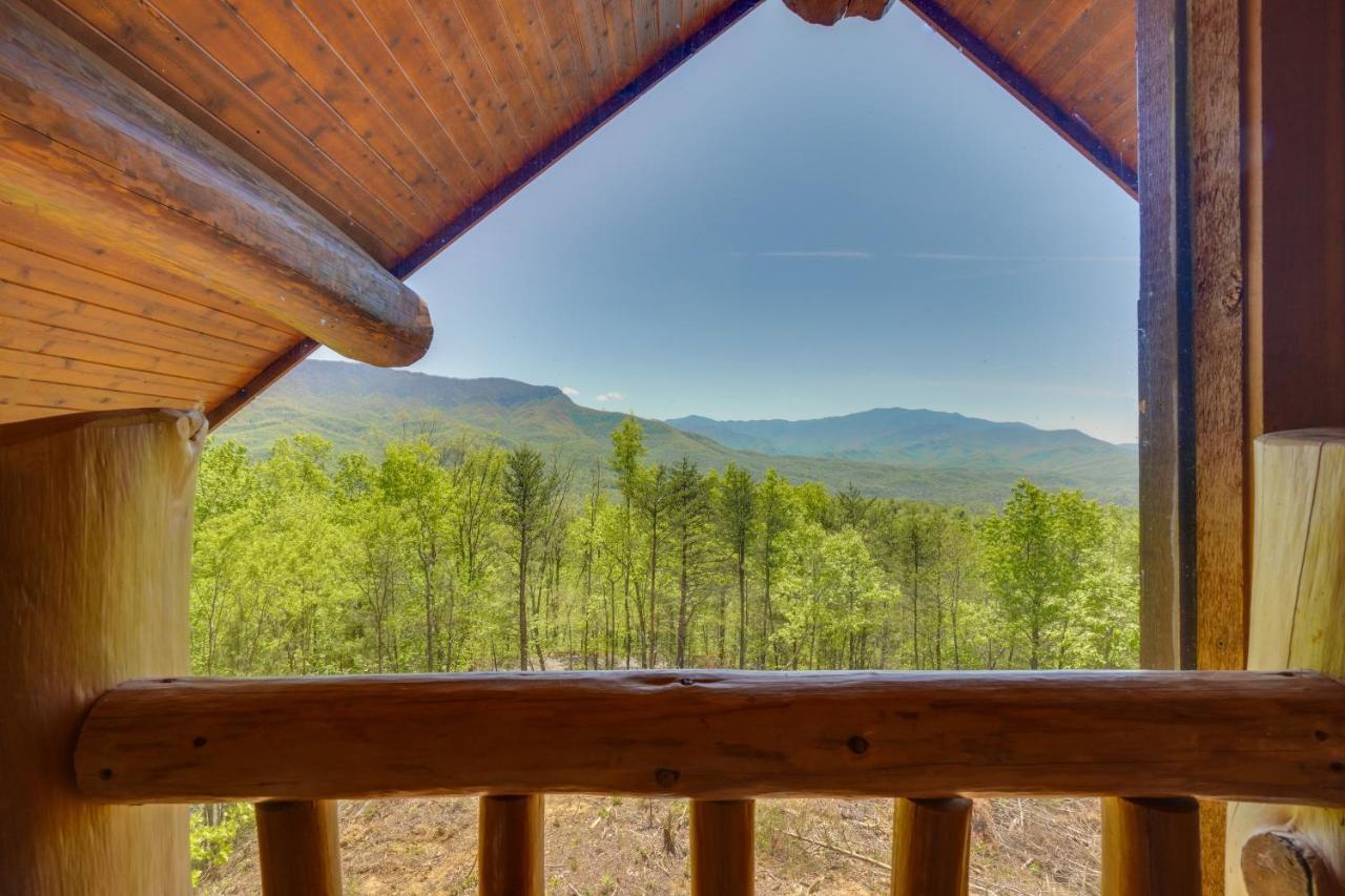 Smoky Mountain Vacation Rental Cabin With Hot Tub! Gatlinburg Dış mekan fotoğraf